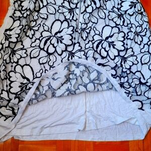 Michel Studio Black and White  Blouse